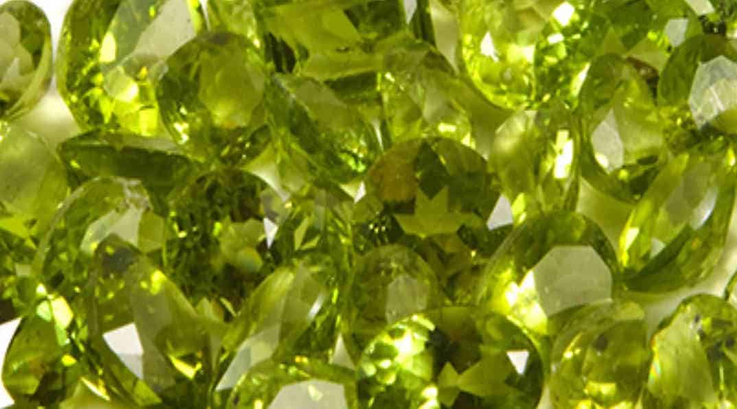 Jewelry - August Peridot Birthstones Alternatives - HerMJ.com