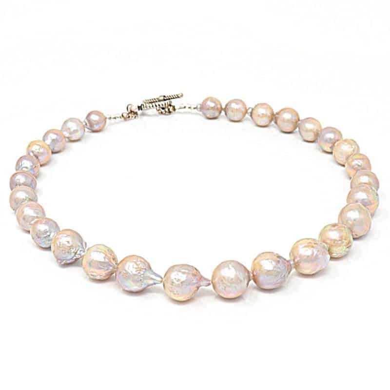 Kasumi Pearl Moonglow Necklace