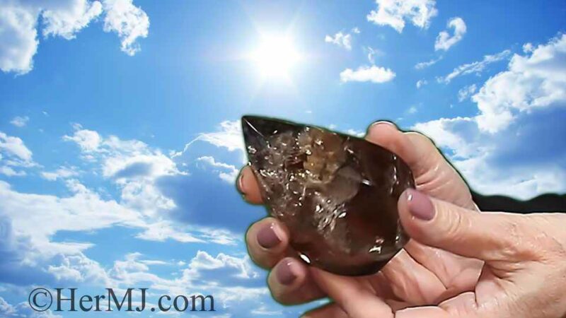 Smoky Quartz Gemstone - Lifestyle - Descriptin