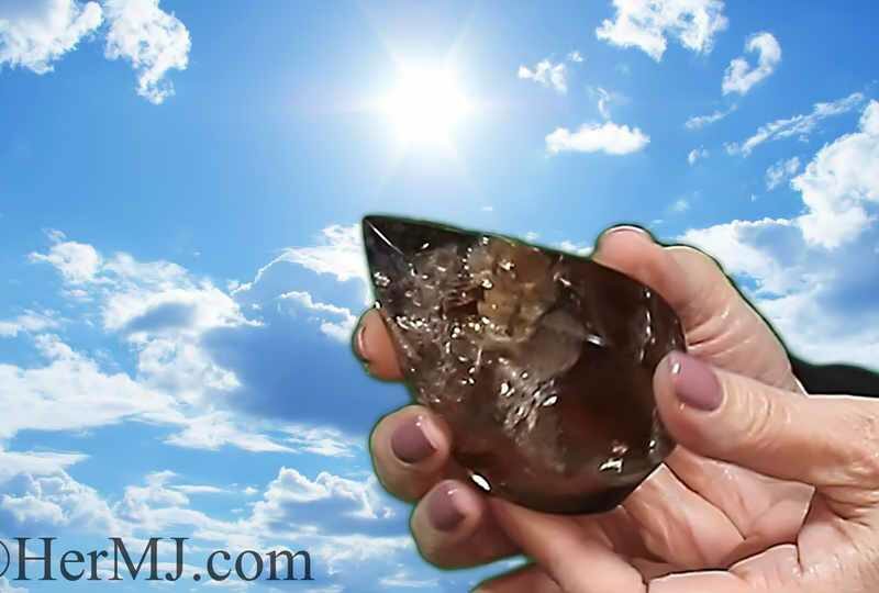 Smoky Quartz Gemstone - Lifestyle - Descriptin