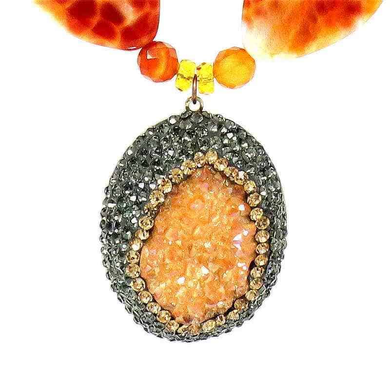 The-Heart-Knows-Druzy-Necklace-pendant hermj.com-1988-the-heart-knows-b