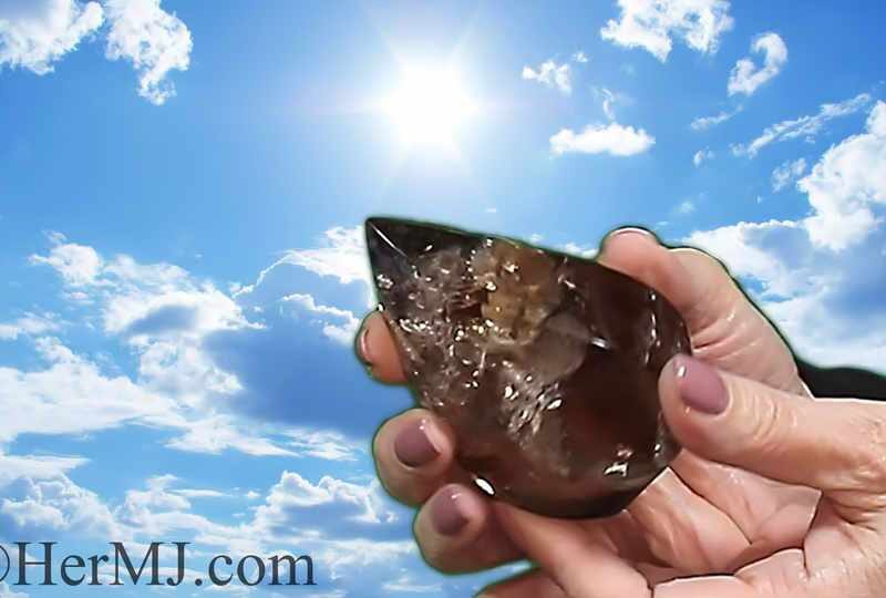 Smoky Quartz Gemstone - Lifestyle - Descriptin